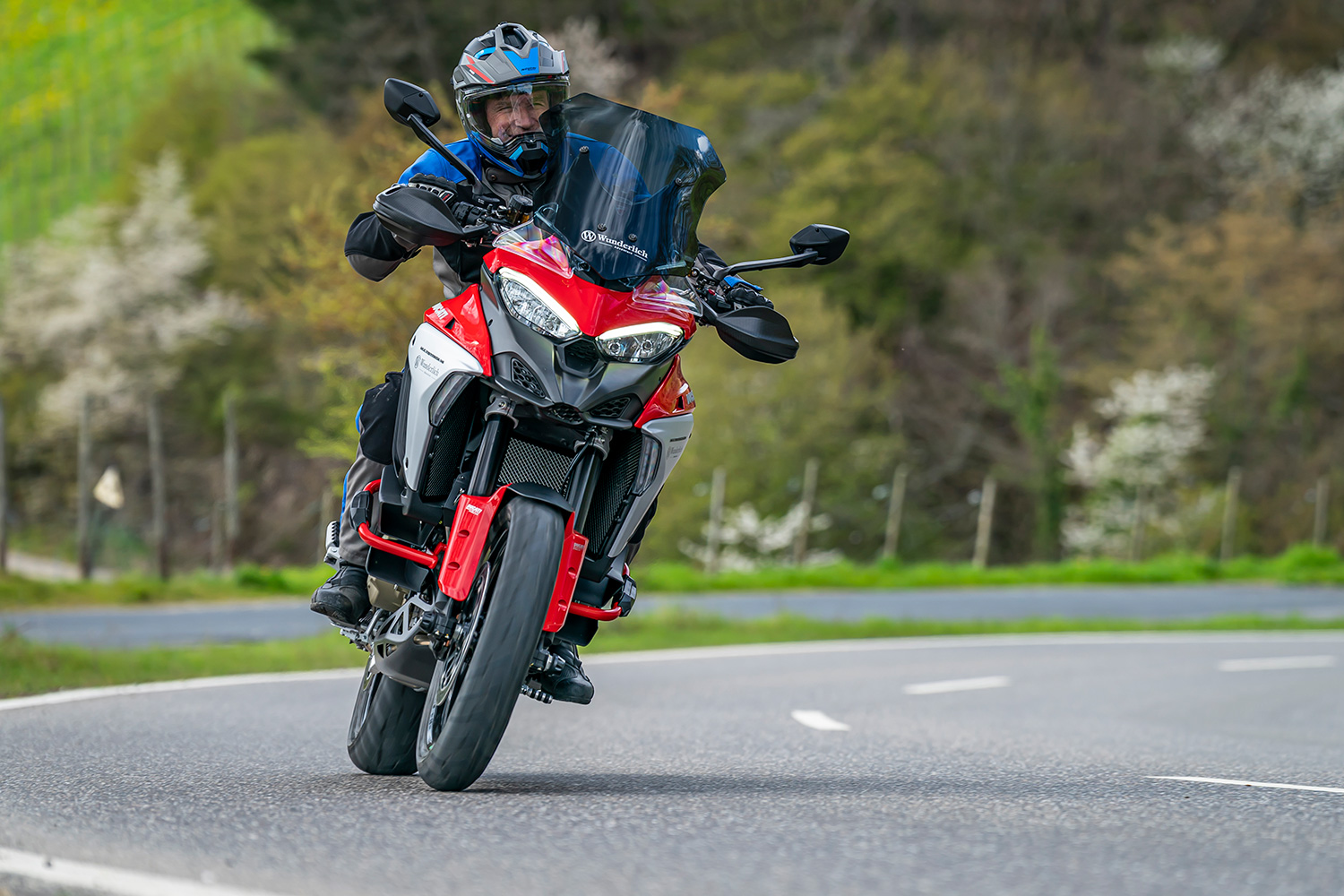 Wunderlich Wasserkühlerschutz EXTREME Multistrada V4
