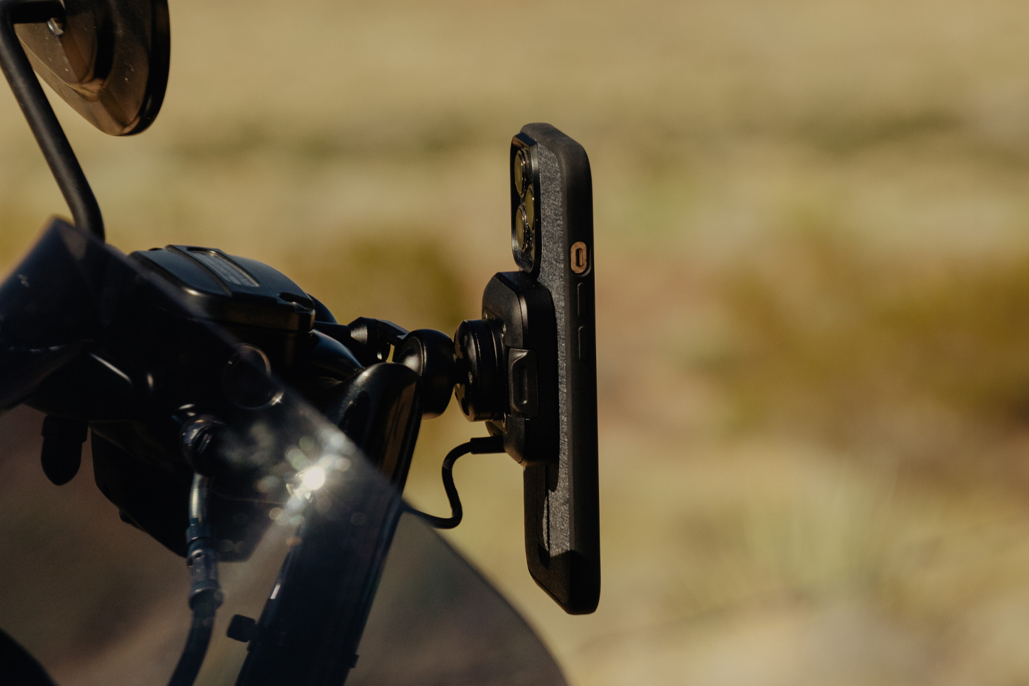 Peak Design Motorrad Armatur-Halterung