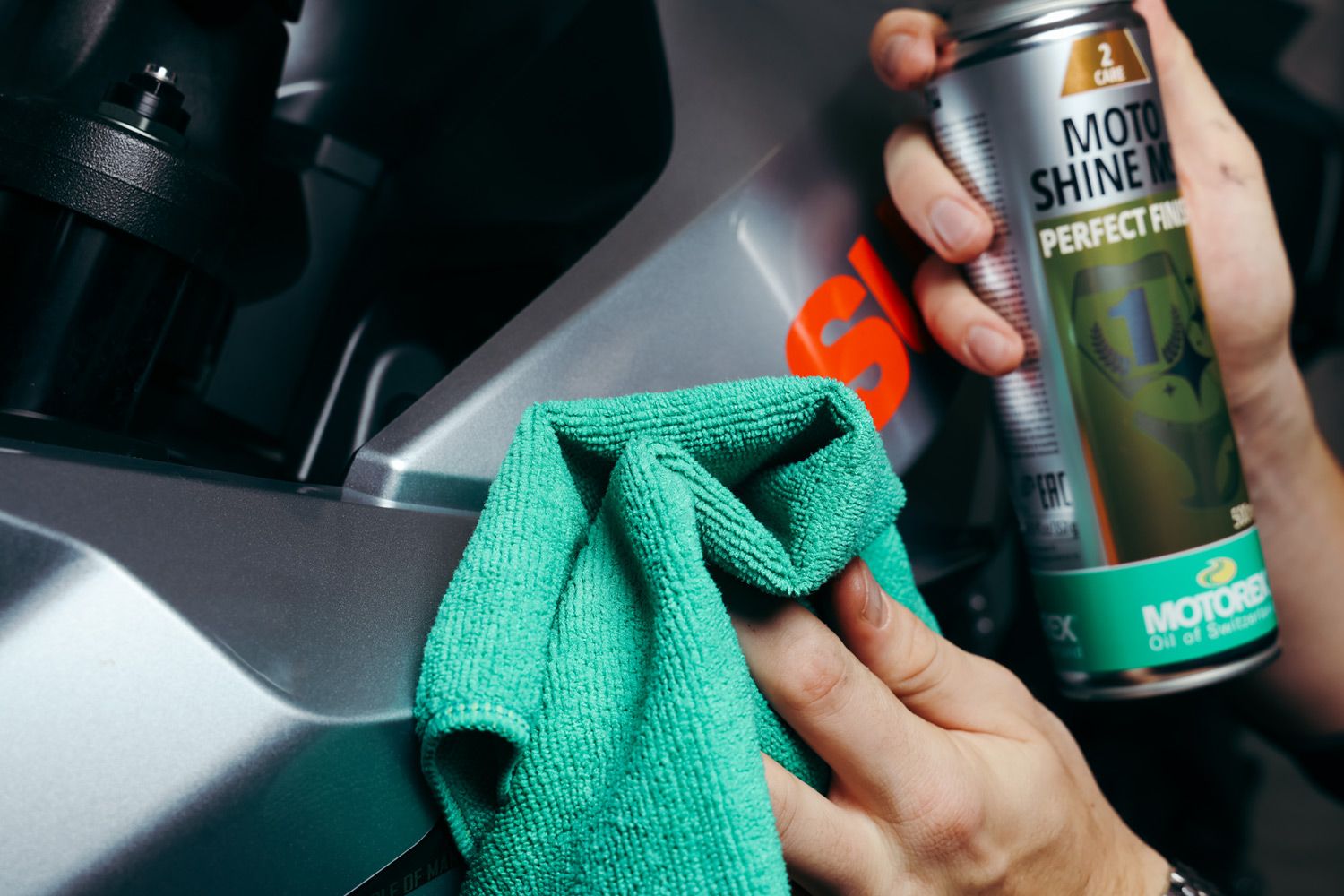 MOTOREX Komplettes Pflegeset für Motorräder 6-teilig