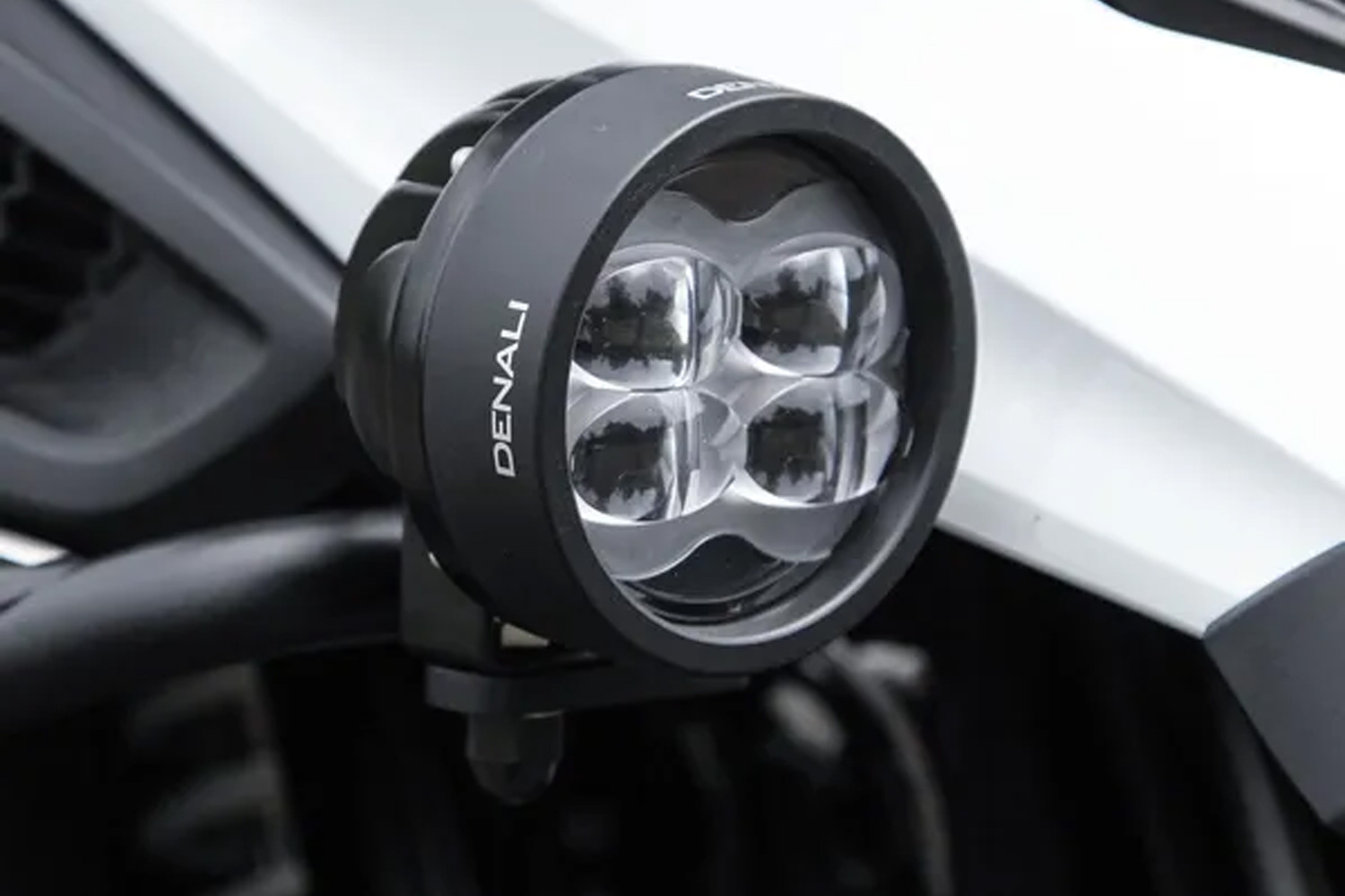 Fari fendinebbia LED ad alte prestazioni DENALI D3