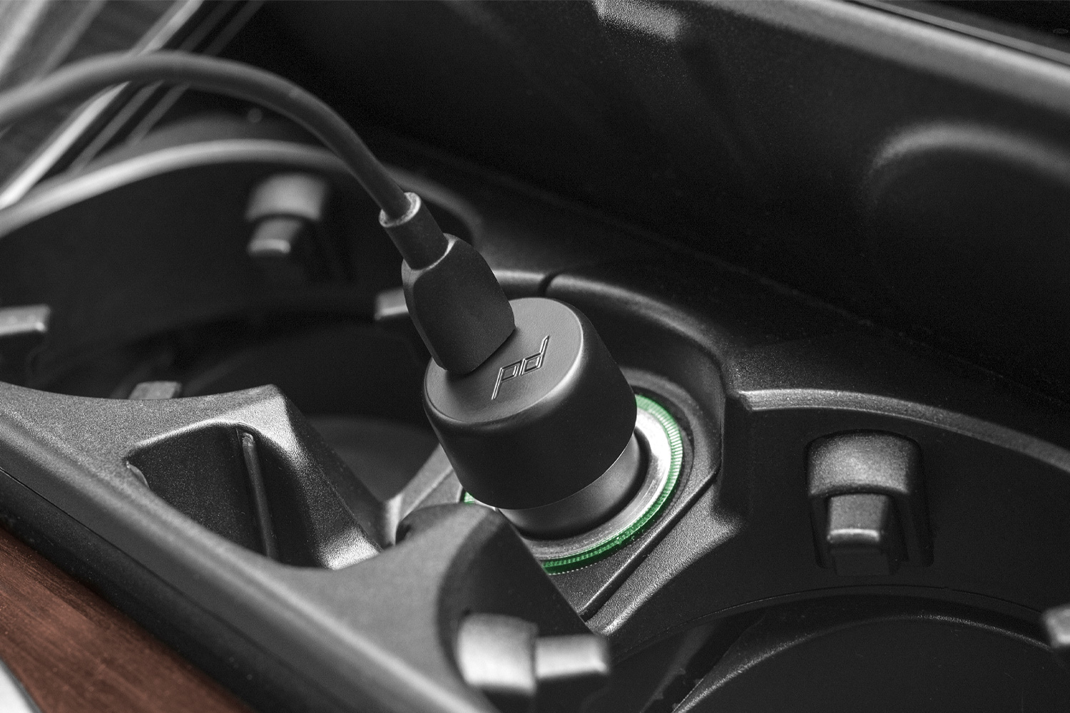 Peak Design Car Mount Ball Adapter with Qi2 Charging Function